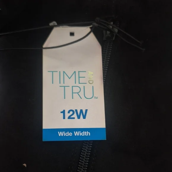 Time and Tru Black Heeled Slouch Boots Asst. Sizes - Picture 2 of 7